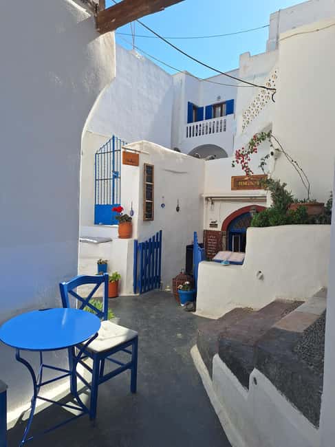 Santorini: 6-Hour Private Sightseeing Tour - Oia: The Famous Village Time Slot That Still Makes Sense