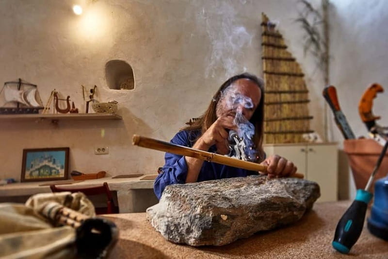 Santorini: A Mythical Musical Experience - Workshop Option: Build an Ancient Greek Pipe From Local Cane