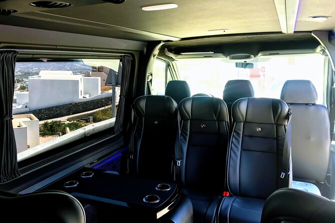 Santorini Airport-Port Private and Shared Rides - Group Size Up to 15: Works for Friends (and Families)