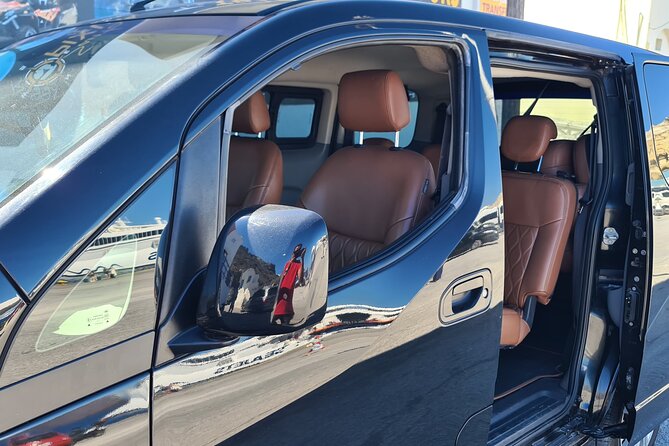 “Santorini Airport Private Transfer – Fast, Safe & Comfortable” - Why a stress-free airport handoff matters on Santorini