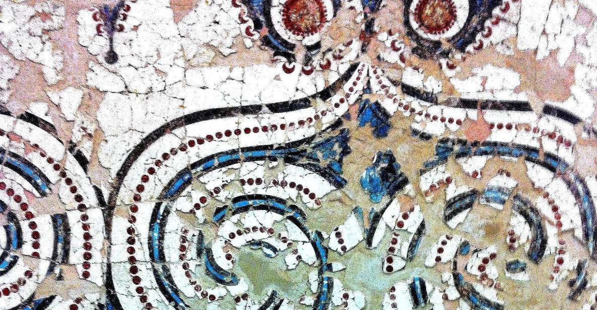 Santorini: Akrotiri Private Guided Tour with Hotel Pick-Up - Why Akrotiri feels like a time machine (and not just ruins)