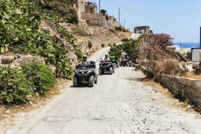 Santorini: ATV Quad Bike Tour with Lunch - Getting Comfortable on the ATV-Quad: Training, Helmets, and a Controlled Pace