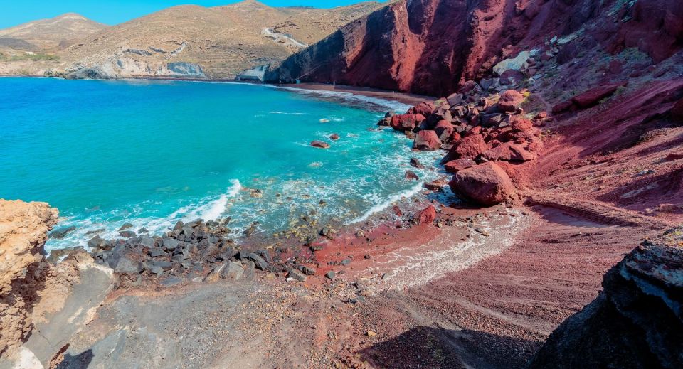 Santorini: Best Of Santorini Private Tour with a Local Guide - Red Beach Volcanic Drama and Perivolos Black Sand Time