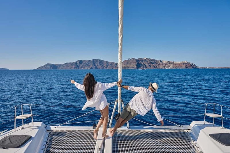 Santorini: Caldera Classic Catamaran Cruise w/ Meal & Drinks - Getting From Your Hotel to Vlichada Marina (Without Stress)