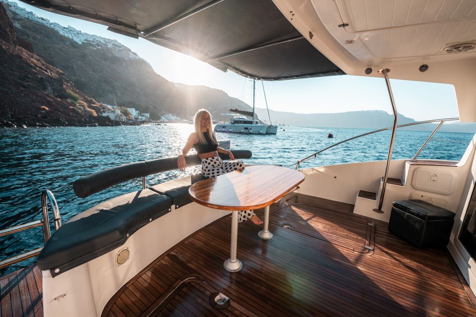 Santorini: Caldera Private Power Catamaran Cruise - Who this cruise fits best