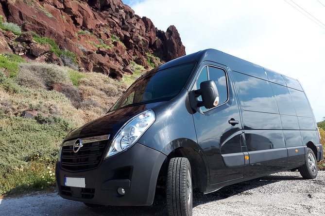 Santorini Chauffeur Services per Hour - Private chauffeur in Santorini: what this service really gives you