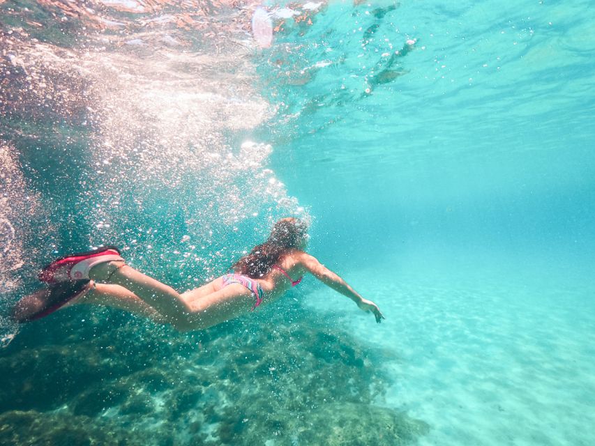 Santorini: Day Cruise with Meal & Open Bar - Volcanic Islands and Hot Springs: The Stop You Should Time with Sun