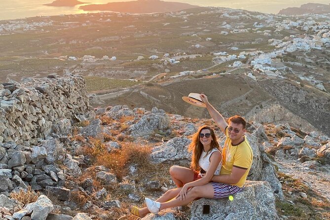 Santorini Discovery Private Custom Tour - The human factor: Yannis and Jenny set the tone