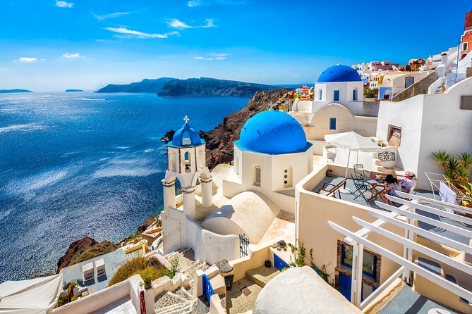 Santorini Essentials Full Day Private Tour - Oia: why the cliff village deserves its own 2-hour slot