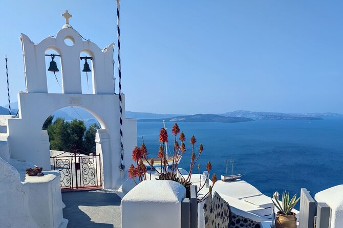 Santorini Essentials Half Day Private Sightseeing Tour - Akrotiri Archaeological Site: the Pompeii-style stop that actually adds context