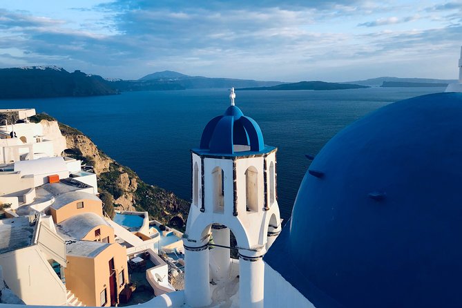 Santorini Exclusive Transfer - Small Group Size: What Maximum 8 Travelers Really Means