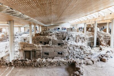Santorini: Experience Akrotiri with a Licensed Tour Guide - Meeting at the Entrance and Getting Straight to the Ruins