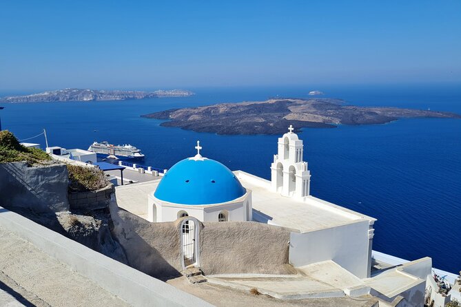 Santorini First-Time Guests Private Tour Sightseeing, excavetions & wine testing - Getting Around: Luxury Vehicle + Private Pace From Fira