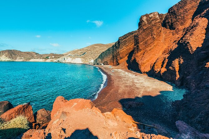 Santorini: Full Island Tour & Sunset with Local Guide & Pick-up - Oia at Sunset: How to Use Your Time Without Stress