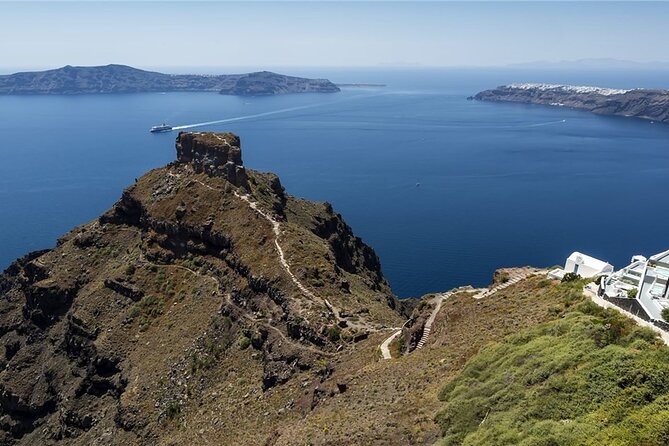 Santorini Highlights Half-Day Private Tour - Firostefani: a short stop with a big payoff