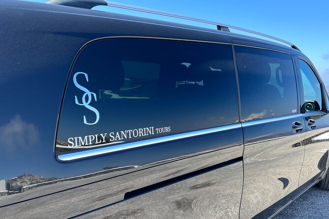 Santorini Highlights: Private Sightseeing Tour in Santorini - Megalochori: traditional architecture, walls, and pirate-story energy