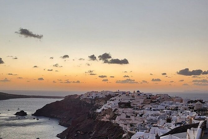 Santorini Highlights Tour 5 Hour - Firostefani’s Blue Dome: a fast ticket to caldera drama
