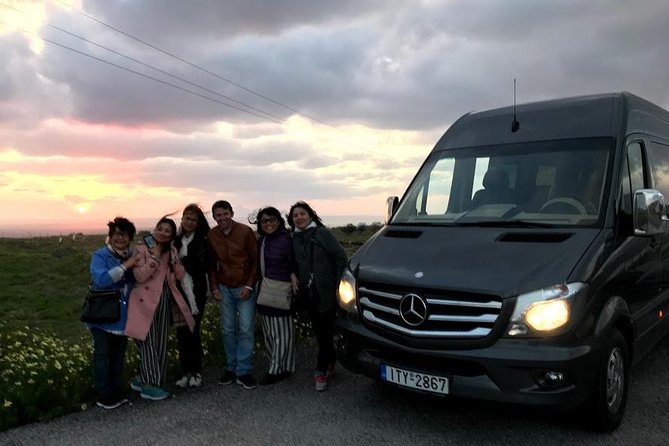 Santorini Hotel-Villas Transport & Transfer Services - Who should book this transfer service