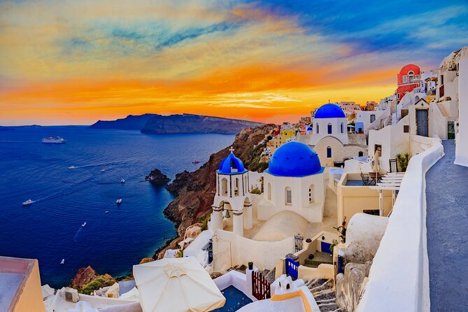 Santorini In One Day Bus Tour with Oia Sunset & optional Sailing - A one-day Santorini circuit that actually saves you time