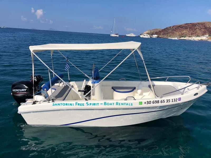 Santorini: License-Free Boat Rental with Ice, Water, & Fruit - Getting Comfortable as the Captain (Fast)