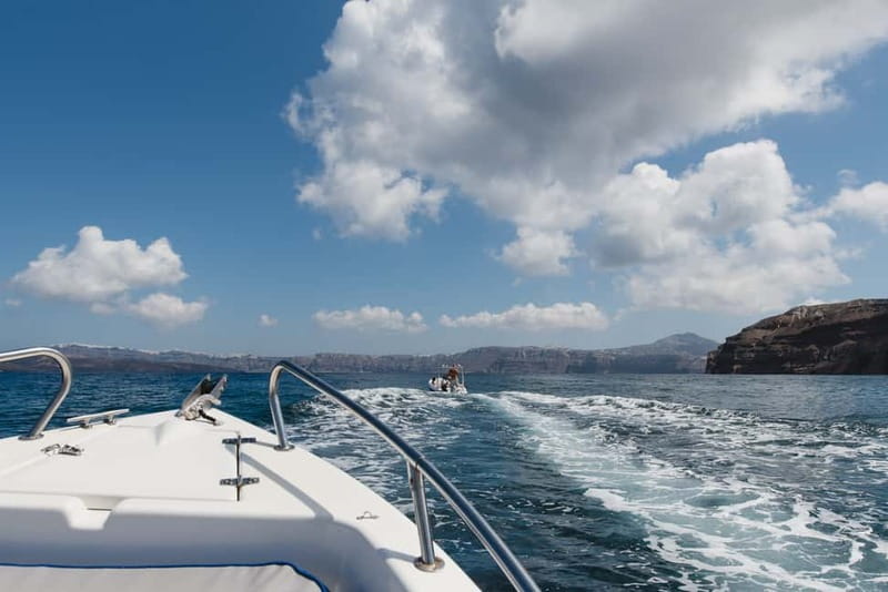 Santorini: License-Free Boat Rental with Ice, Water, & Fruit - What’s Included (and Why It Matters for Value)
