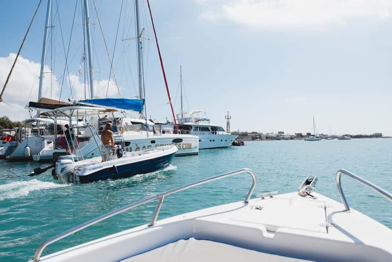 Santorini: License-Free Boat Rental with Ice, Water, & Fruit - Who This Boat Rental Fits Best (and Who Should Skip It)