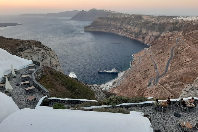 Santorini like a local: Discover local flavors by exploring the island! - What Makes It Worth $289.40: Matching price to what’s included