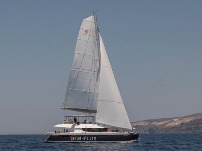 Santorini Luxury Catamaran Day Cruise with BBQ,drinks,transfer - Hot Springs swim: fun, quick, and bring a color choice