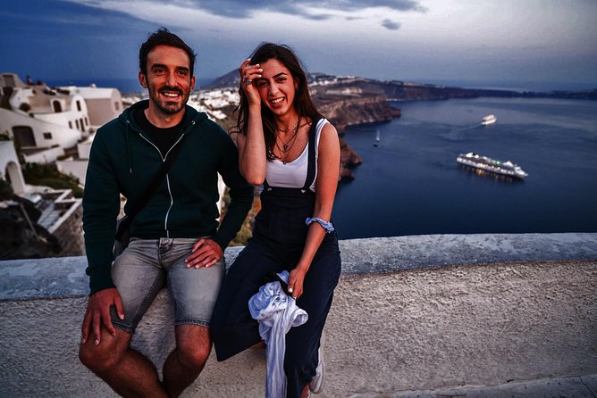Santorini : Night Hike, Wine Tasting and Dinner - Dinner in Imerovigli: Greek food, but check your expectations