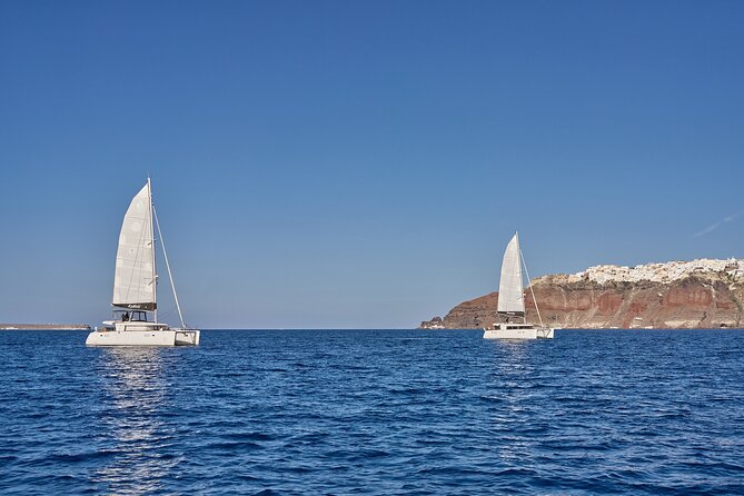 Santorini Oia: Caldera Luxury Day Cruise with BBQ & Drinks - Small details that make the ride feel smoother (and easier)