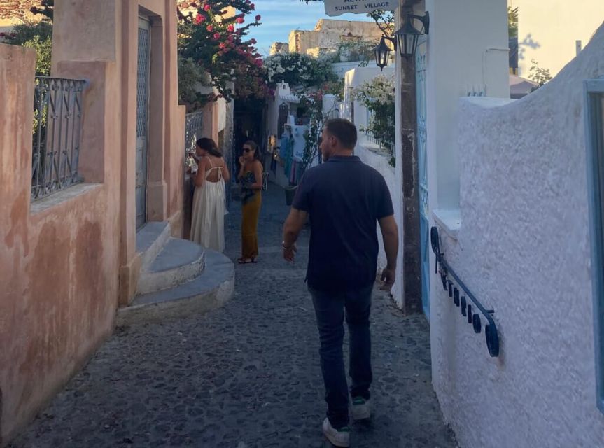 Santorini: Oia & Three Bells 4-hour Private Custom Tour - Caldera panoramas near Imerovigli: quick stop, big payoff