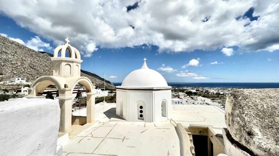 Santorini On a private tour with the experts - Perissa Black Sand Beach and the Red & Black Shore