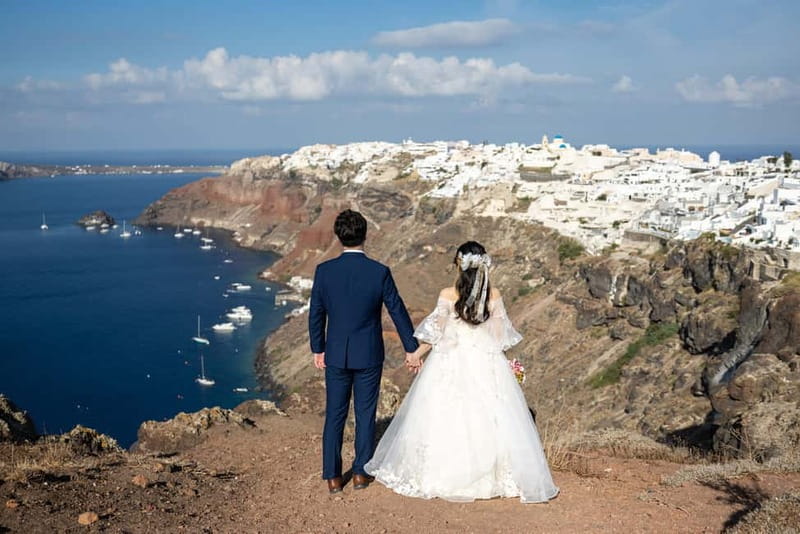 Santorini: Photo Tour With Professional Photographer - Getting around: van rides, walking, and what to wear