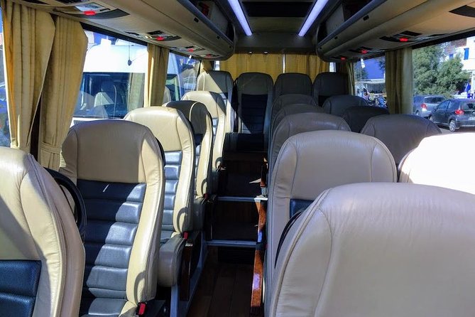 Santorini Port Transport & Transfer Services - Santorini Port Transfers From Athinios: Getting Out Without the Taxi Hunt