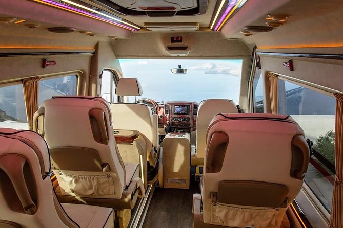 Santorini Port Transport & Transfer Services - Where the Driver Meets You at Athinios: The Details That Save Time