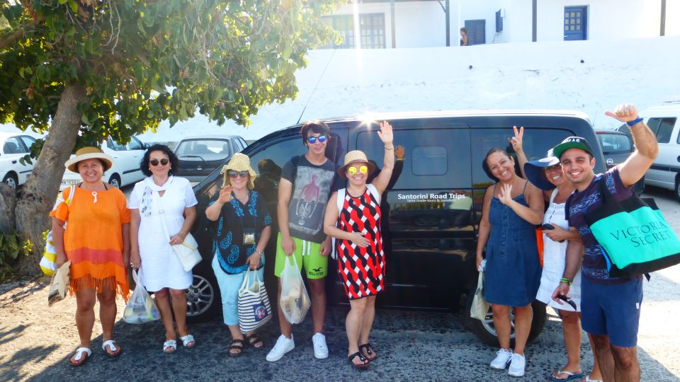 Santorini: Private 4-Hour Cultural Villages Sightseeing Tour - Pyrgos: the hilltop village with Venetian fort leftovers