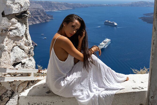 Santorini Private Casual Photoshoot in Oia and Imerovigli - Value check: $337.15 per group (up to 4)