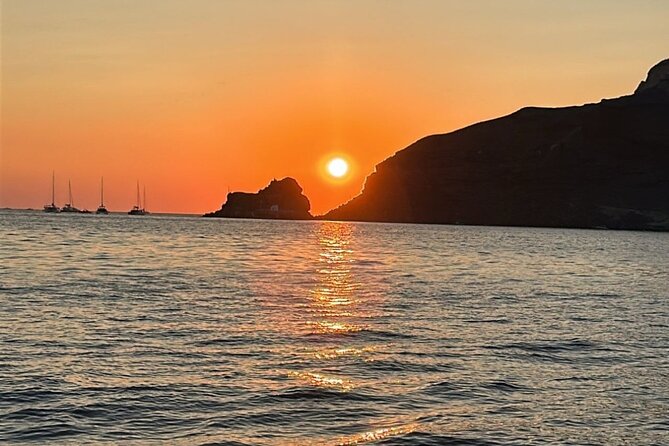 Santorini Private Cruise Sightseeing Tour with BBQ and Drinks - Swimming and Snorkeling Time (Plus the Fishing/BBQ Factor)