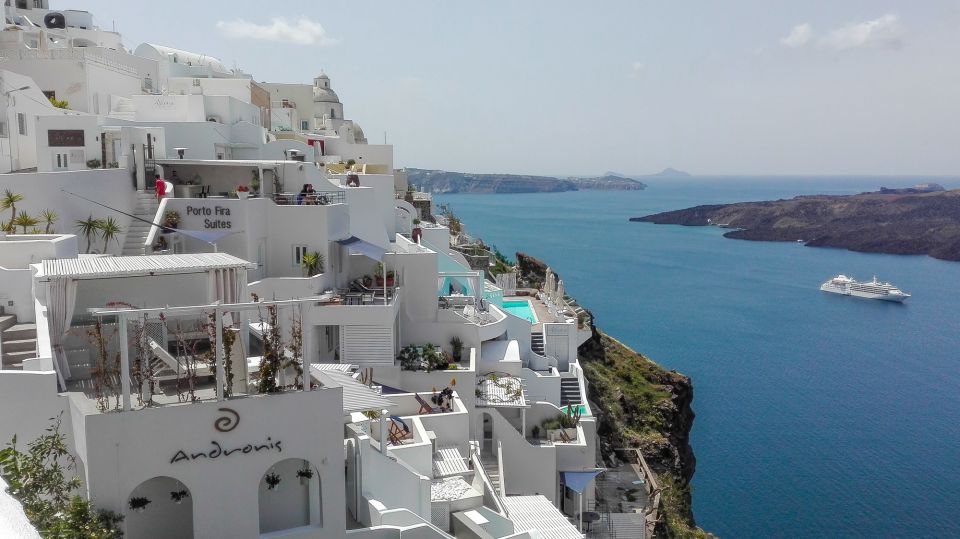 Santorini: Private Day Tour with Guide - Crowd-Proofing and Flexibility: The Guide Factor That Makes or Breaks Santorini