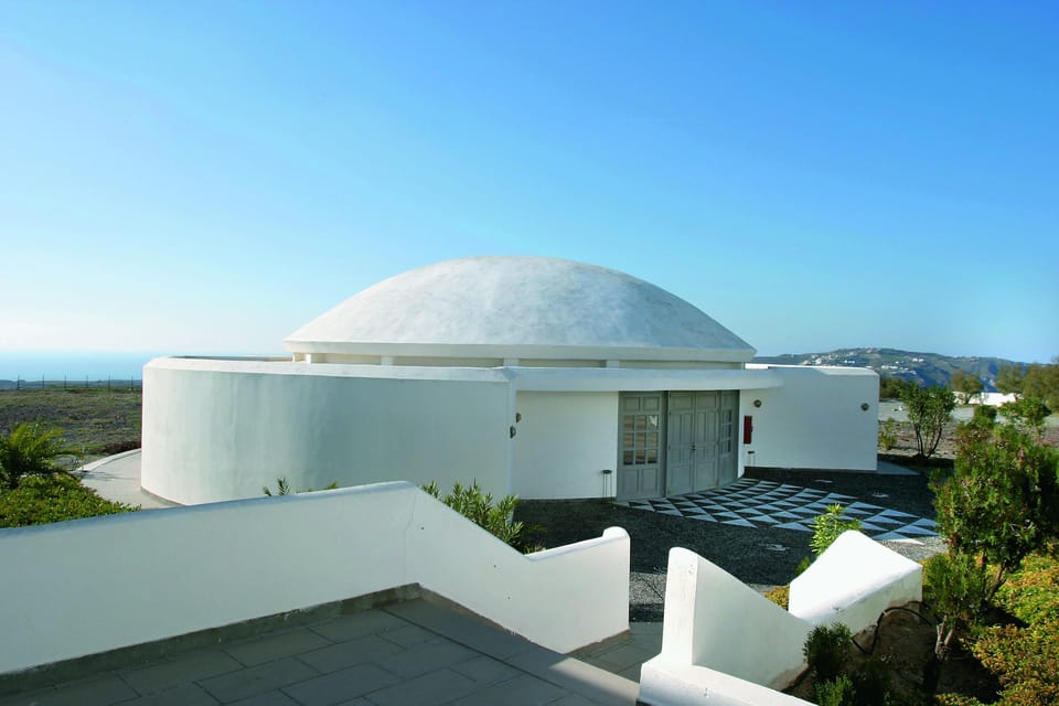 Santorini Private Daytime Wine Tour with Certified Sommelier - Who this tour is best for (and who should skip it)