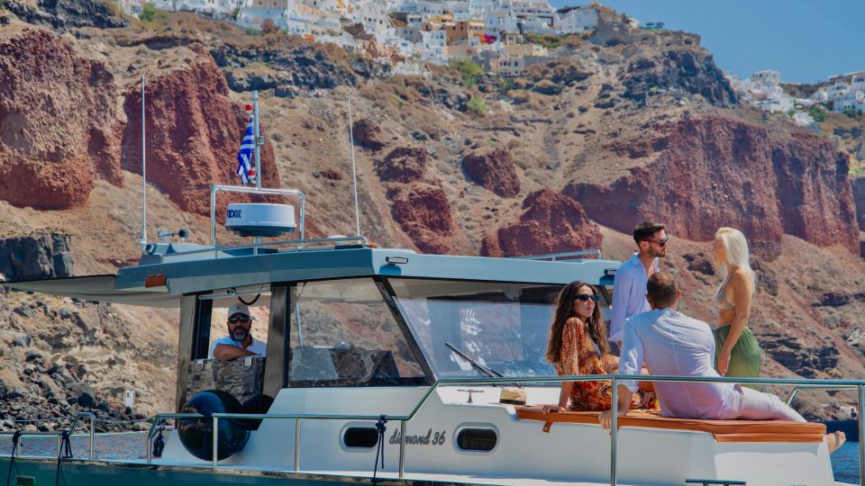 Santorini: Private Diamond 36 Motor Yacht Caldera Cruise - Food and Drinks: Greek Appetizers, BBQ, and Real Open-Bar Variety