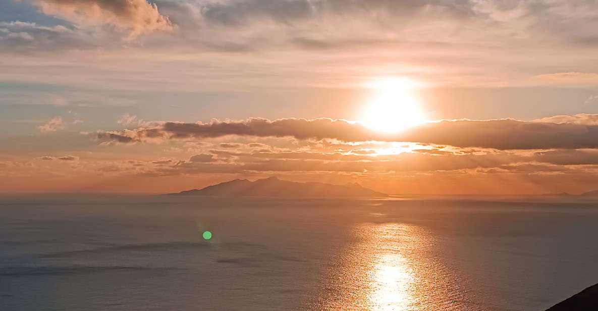 Santorini: Private Guided Sunrise Tour with a Sunrise View - Ancient Thera Sunrise: What the Tour Does Right