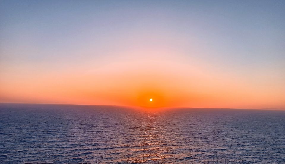 Santorini: Private Guided Tour with Sunset View - Key points that make this tour worth your time