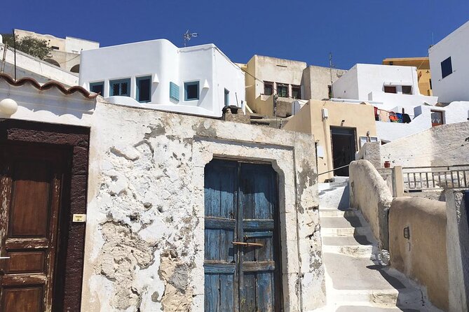 Santorini Private Half-Day Tour with Pickup - Akrotiri Archaeological Site: cash on arrival and self-guided time