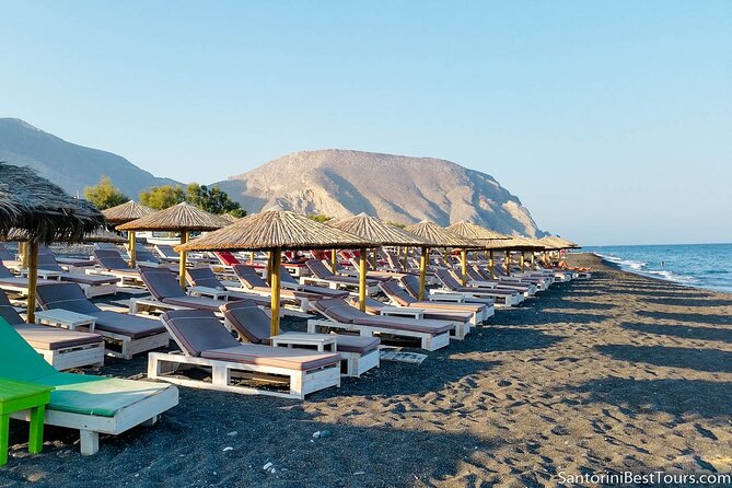 Santorini Private Highlights Tour & Wine Tasting with local guide - Art Space Winery: tasting Santorini in pumice-carved rooms