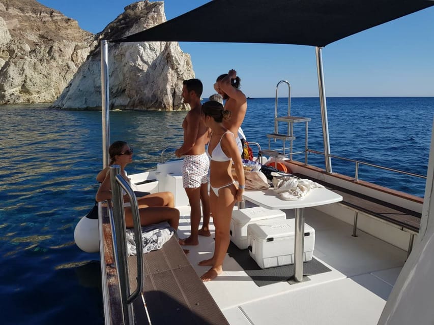 Santorini: Private Motorboat Cruise and Volcano Hike - Key highlights worth planning around