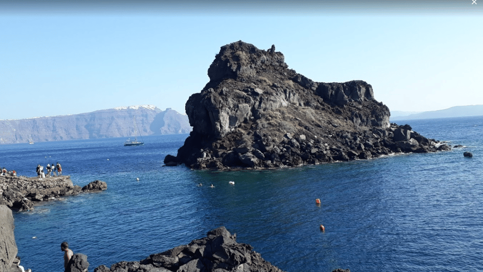 Santorini: Private Motorboat Cruise and Volcano Hike - Timing the 3–4 hours: how the day stays focused