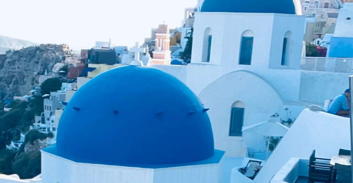Santorini: Private Photography Tour - Oia cliffside walk: blue domes, cave houses, and getting your angles right
