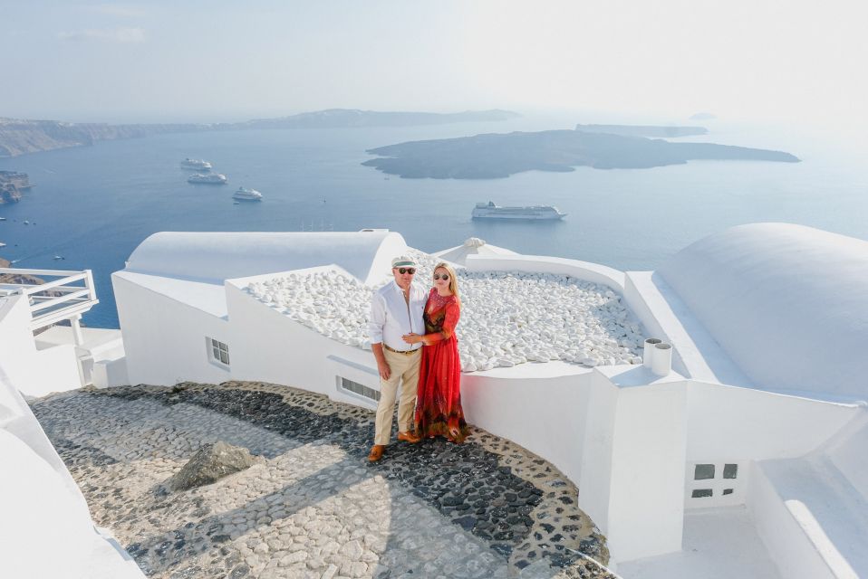 Santorini Private Photoshoot - Why Santorini Looks Better When Someone Sets the Camera