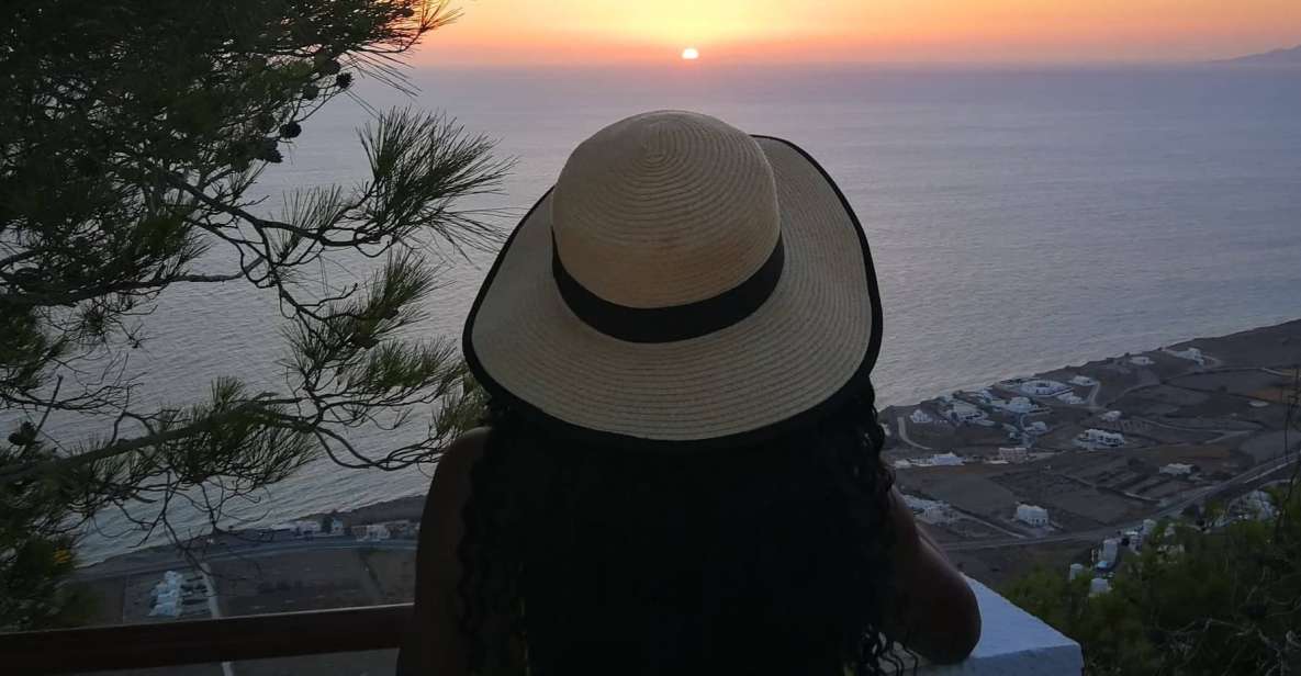 Santorini: Private Sunrise Tour with Breakfast and Oia Visit - Imerovigli’s Sunrise View: The Best Part of Staying in Bed Elsewhere